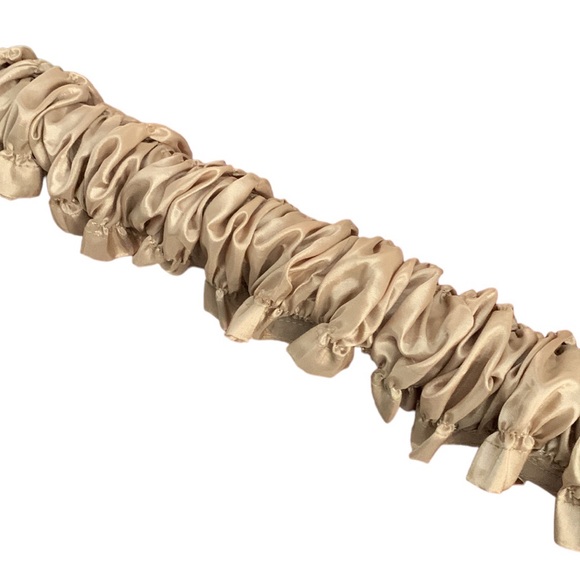 Decorative cord cover satin ruched Velcro closure antique gold - Picture 3 of 15